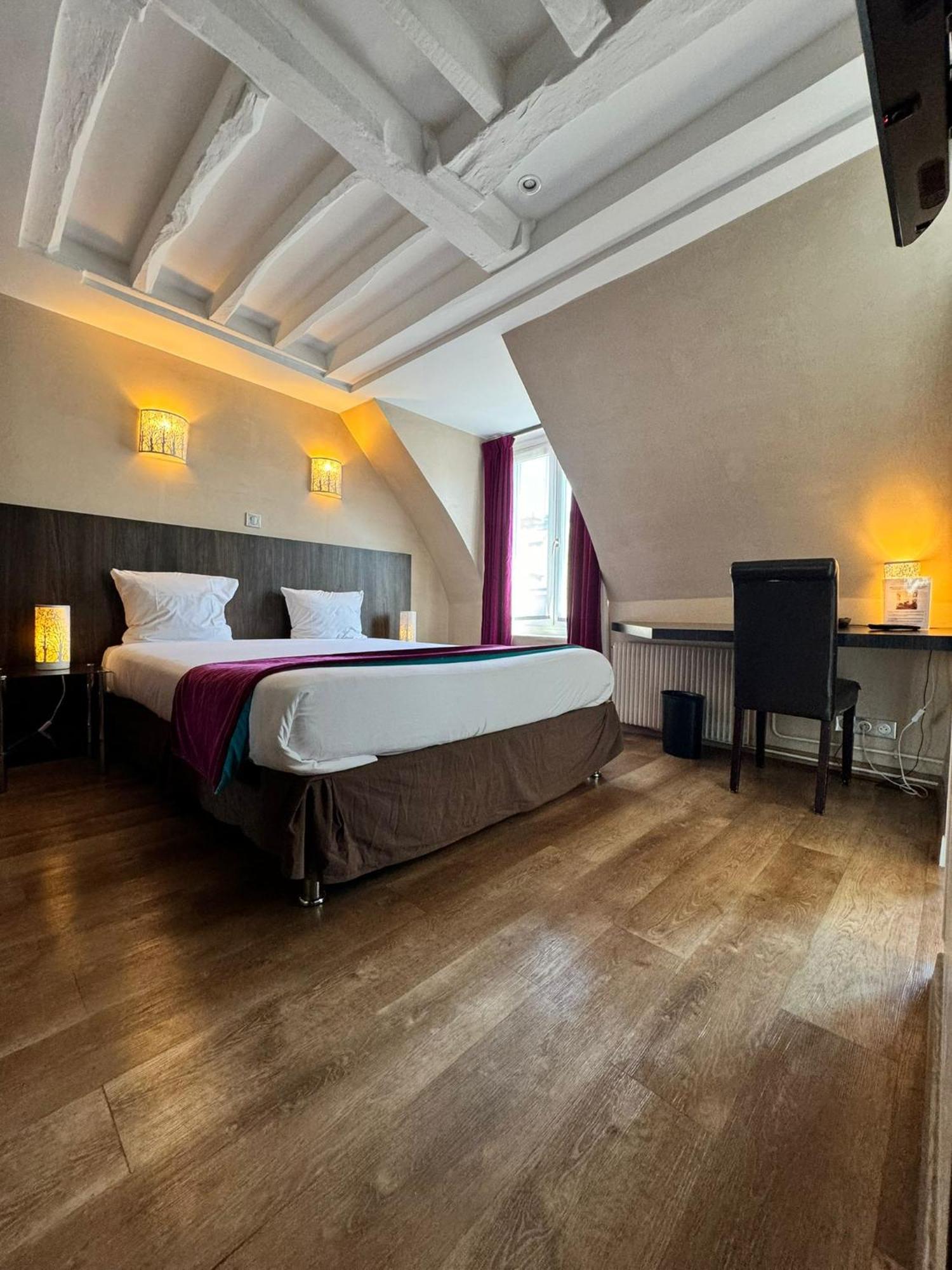 Pax Opera Hotel Parijs